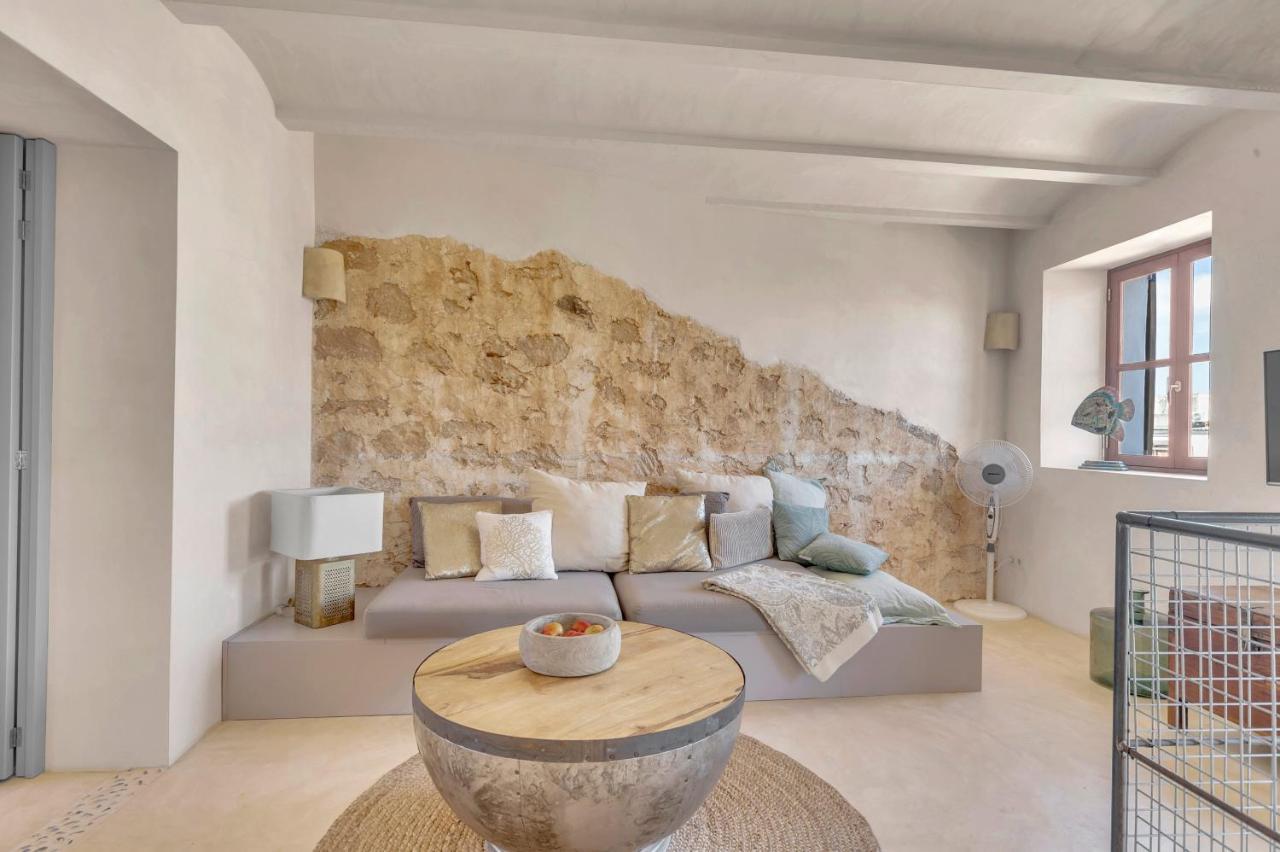 Charmantes Und Modernes Stadthaus Casa Corazon Santanyí Esterno foto